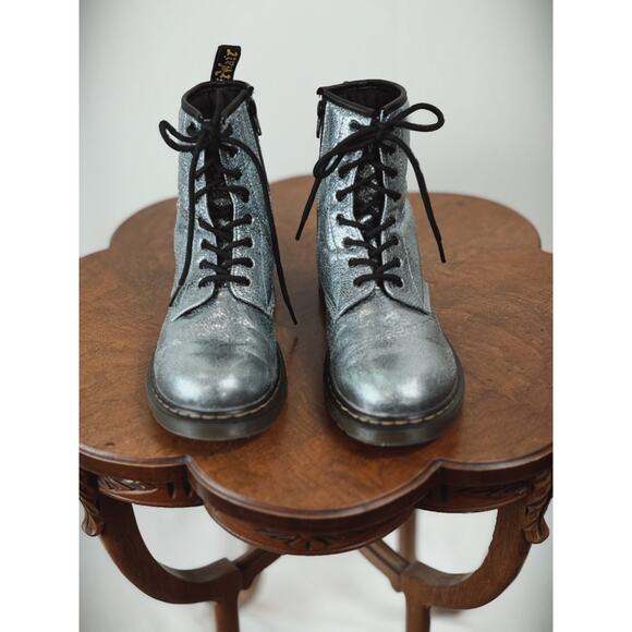 Dr. Martens Unisex 1460 Silver Metallic Boot US Mens 6 US Womens 7 #0018 - Picture 1 of 8